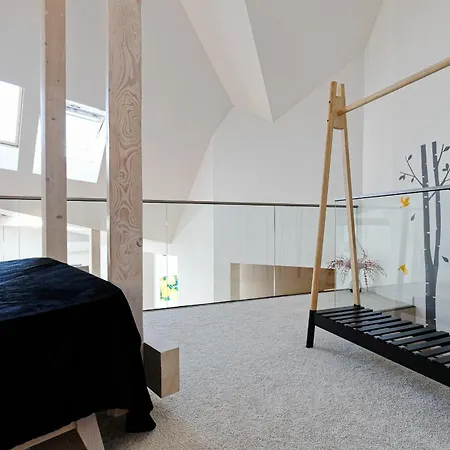 דירה Luxury 143M2 2-Bedroom Penthouse Loft With Ac & Elevator - Brivibas Street, Central Riga