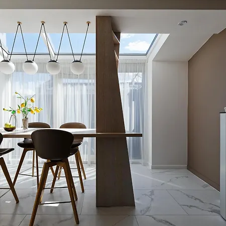 Luxury 143M2 2-Bedroom Penthouse Loft With Ac & Elevator - Brivibas Street, Central Riga * ריגה