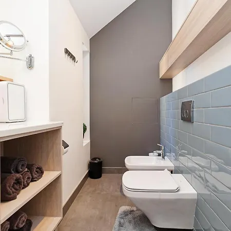 Luxury 143M2 2-Bedroom Penthouse Loft With Ac & Elevator - Brivibas Street, Central Riga *